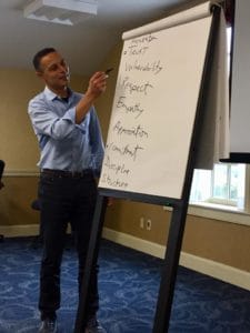 Mo teaches leaders